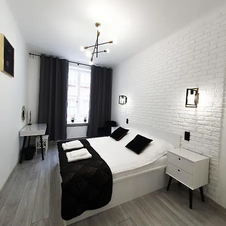 Atma - Ul. Piwna, Stare Miasto/the Old Town *